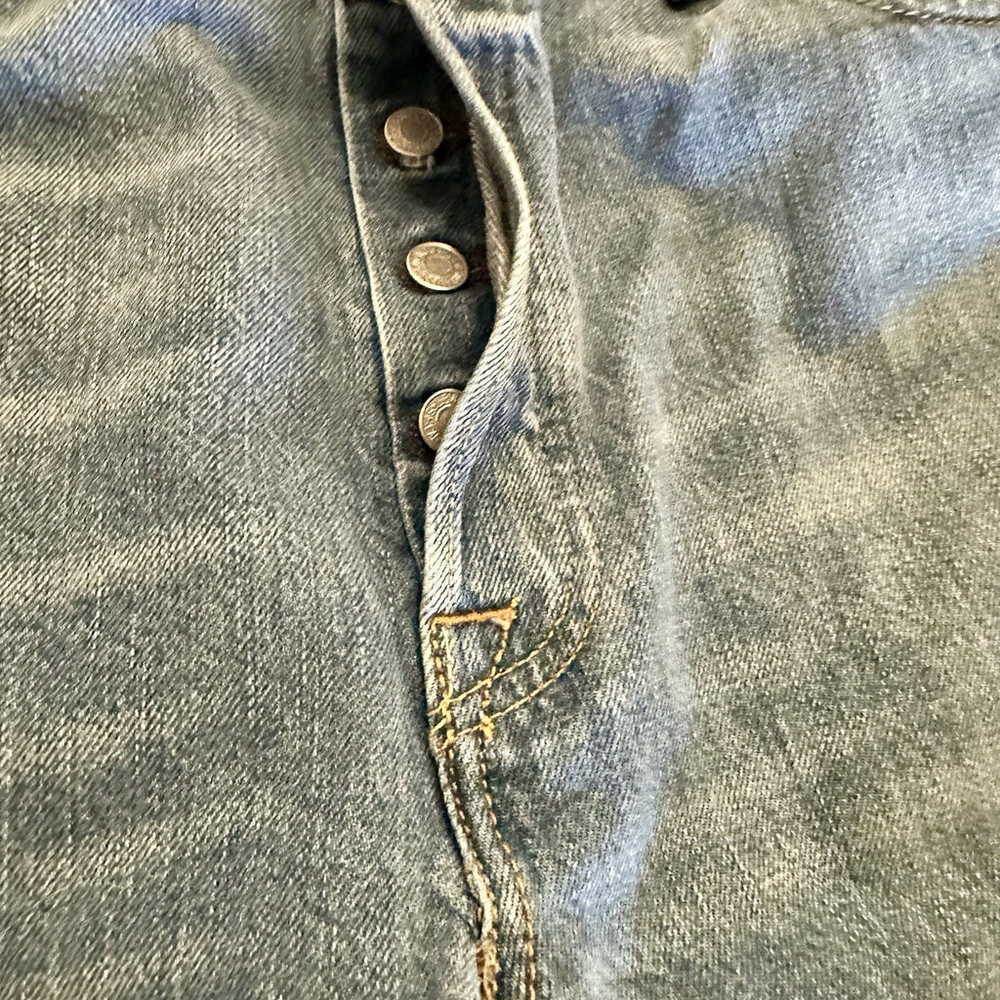 Levi's 501 Men Jeans 36W 32L Button Fly Blue Denim Mexico Measures 36W 30L - Picture 3 of 8